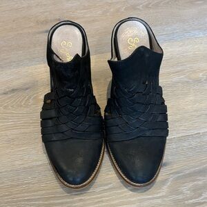 Seychelles Ebony Woven Clogs